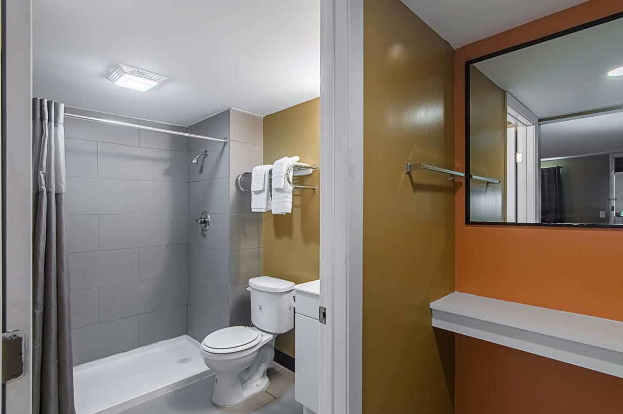 Executive Hotel
